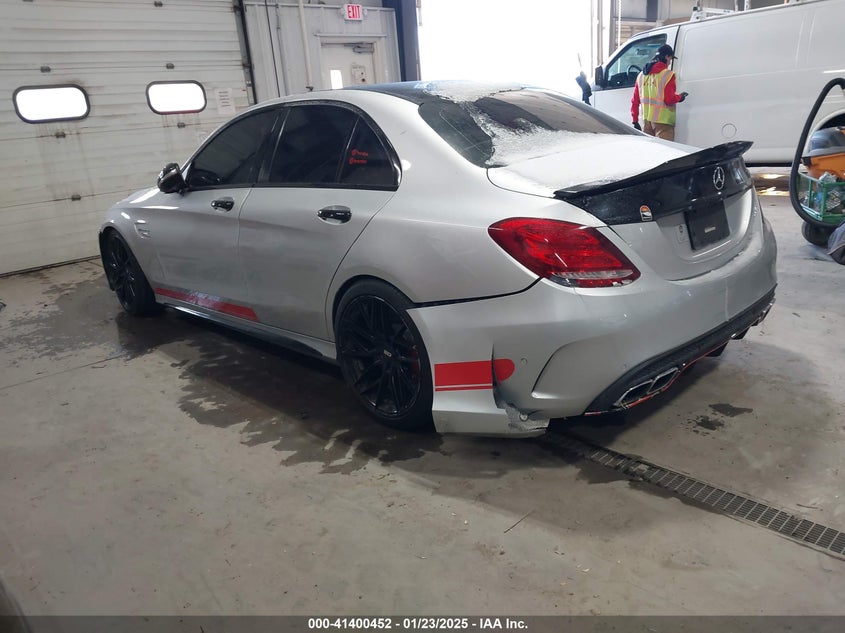2015 MERCEDES-BENZ C 63 AMG S - 55SWF8HB1FU065011