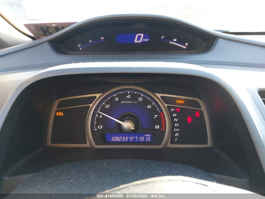 2011 HONDA CIVIC VIN: 19XFA1F51BE023216