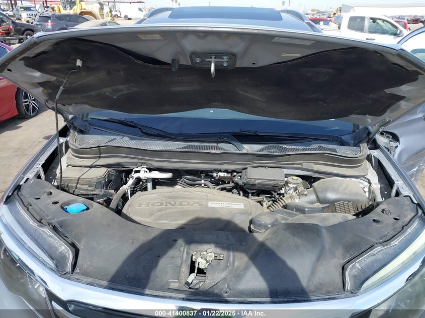 2016 HONDA PILOT TOURING - 5FNYF5H91GB025972