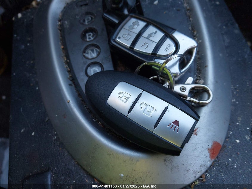 2013 NISSAN ROGUE SV - JN8AS5MV2DW101551