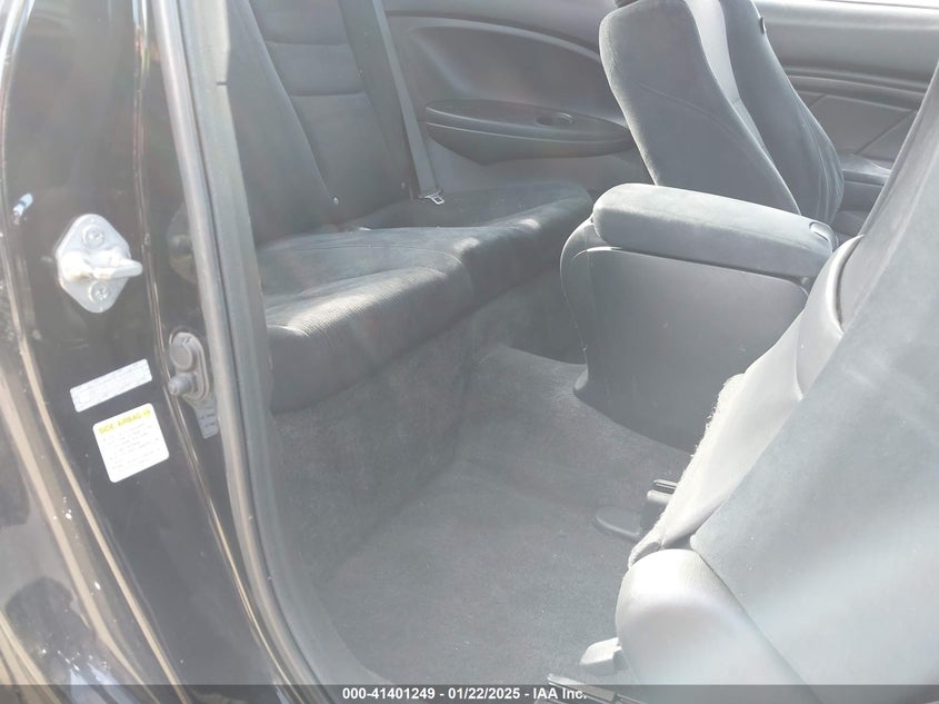 2012 HONDA ACCORD VIN: 1HGCS1B33CA009067