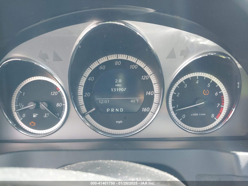 2010 MERCEDES-BENZ C VIN: WDDGF8BB2AR128141