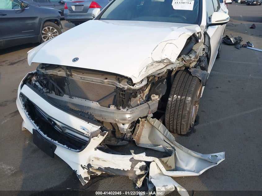 2016 BMW 328I VIN: WBA8E9G50GNT42732