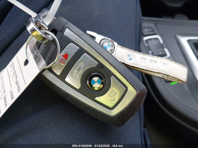 2016 BMW 328I VIN: WBA8E9G50GNT42732