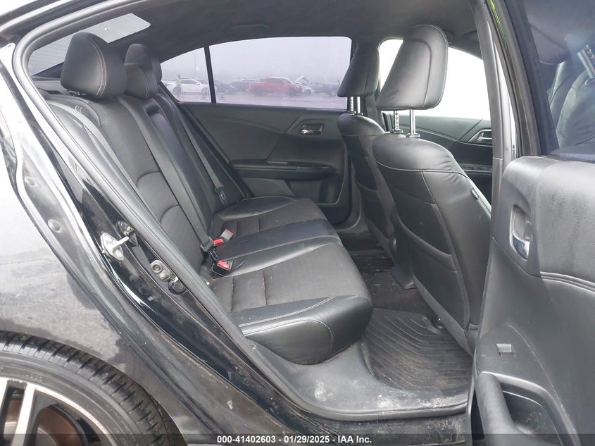2016 HONDA ACCORD VIN: 1HGCR2F56GA205832