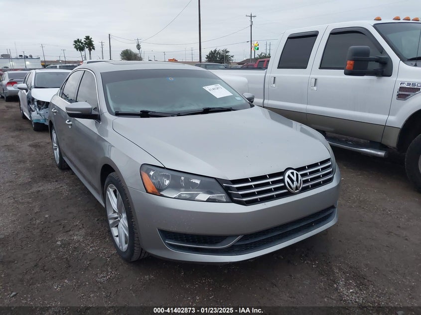 2014 VOLKSWAGEN PASSAT VIN: 1VWBN7A38EC064401