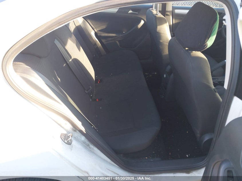 2016 VOLKSWAGEN JETTA VIN: 3VWD67AJ1GM346028