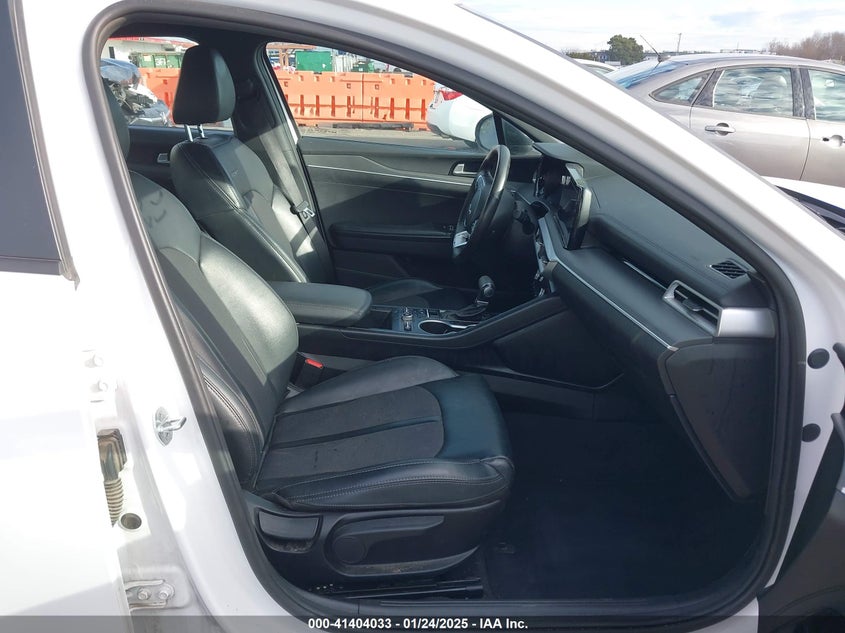2022 KIA K5 VIN: 5XXG64J23NG113032