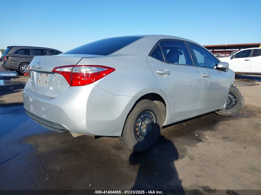 2015 TOYOTA COROLLA VIN: 5YFBURHE5FP334167