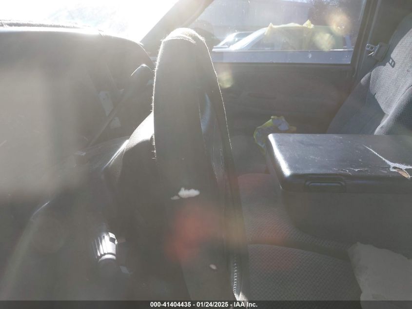 2000 Dodge Ram 1500 St VIN: 1B7HC13Y7YJ171982 Lot: 41404435