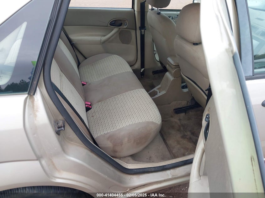 2007 FORD FOCUS VIN: 1FAFP34N87W333900