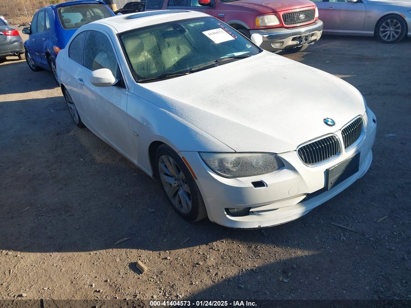 Vin: wbake5c52be755197, lot: 41895093, bmw 328i 2011 img_1