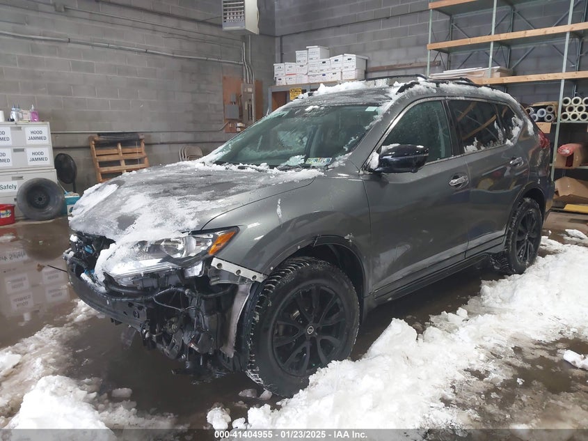 2018 NISSAN ROGUE SV - 5N1AT2MV6JC766470