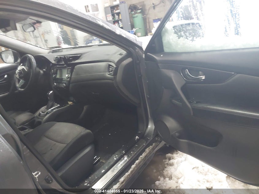 2018 NISSAN ROGUE SV - 5N1AT2MV6JC766470