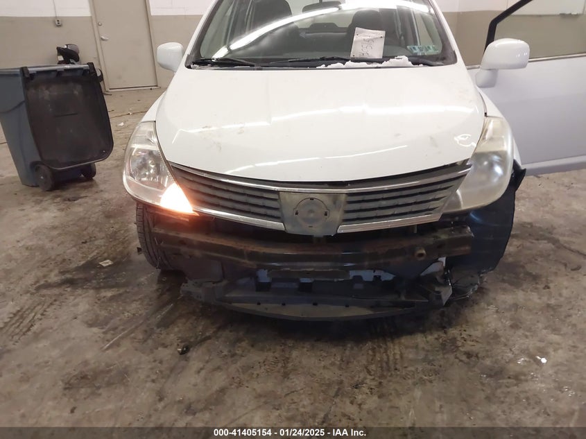 2008 NISSAN VERSA VIN: 3N1BC11E78L433137