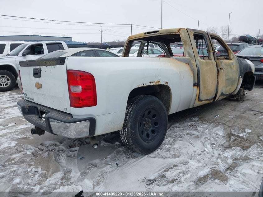 2013 CHEVROLET SILVERADO VIN: 1GCRKSE76DZ123354