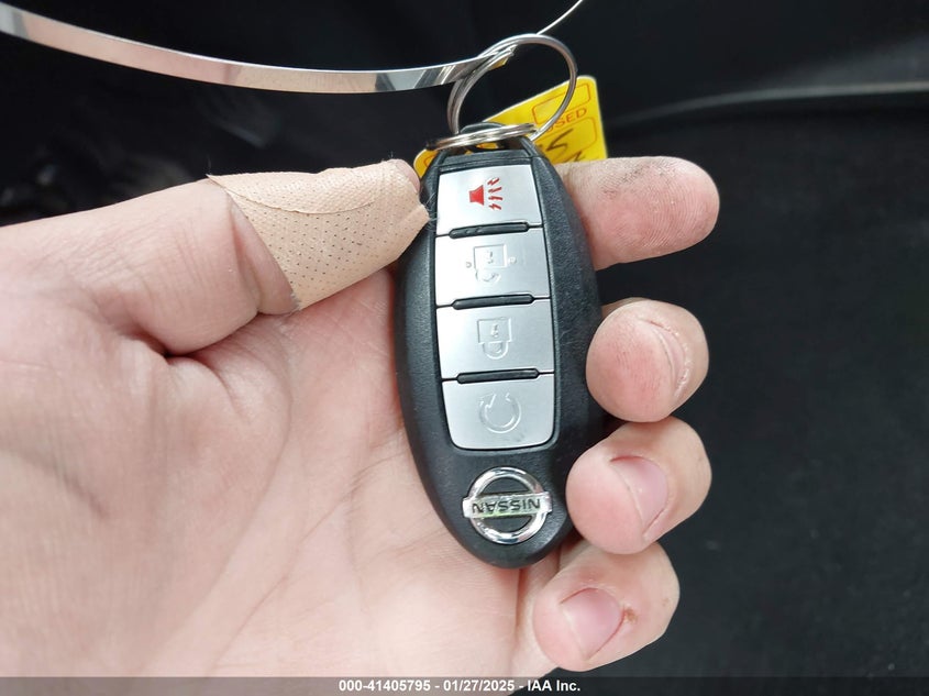 2017 NISSAN ROGUE SV - JN8AT2MT9HW145174