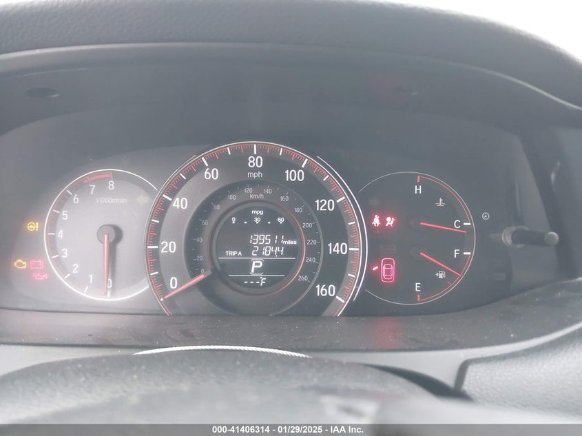 2017 HONDA ACCORD VIN: 1HGCR2F12HA182547