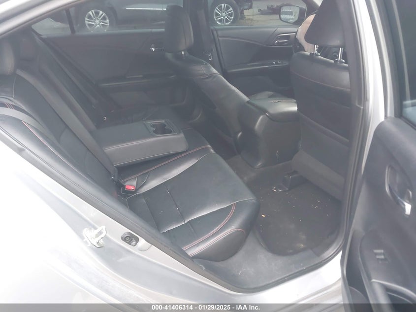 2017 HONDA ACCORD VIN: 1HGCR2F12HA182547
