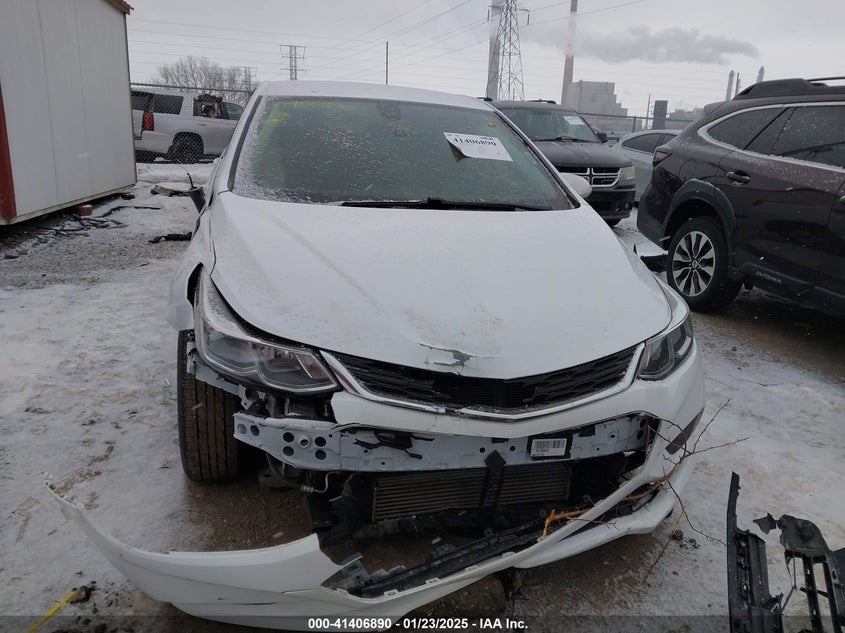 2018 CHEVROLET CRUZE VIN: 1G1BC5SMXJ7235567