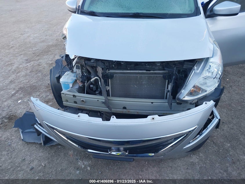 2019 NISSAN VERSA VIN: 3N1CN7AP7KL875152