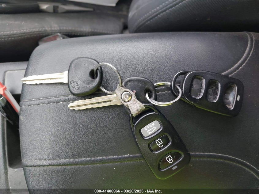 VIN 5NPD84LF0KH492357 2019 HYUNDAI ELANTRA SEL