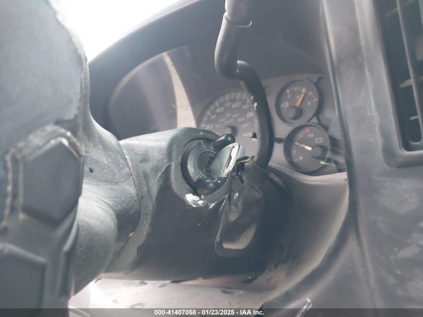 2005 Chevrolet Express VIN: 1GCGG25V351163463 Lot: 41407058