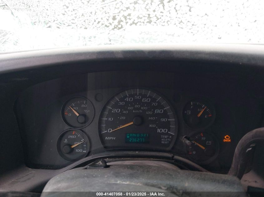 2005 Chevrolet Express VIN: 1GCGG25V351163463 Lot: 41407058