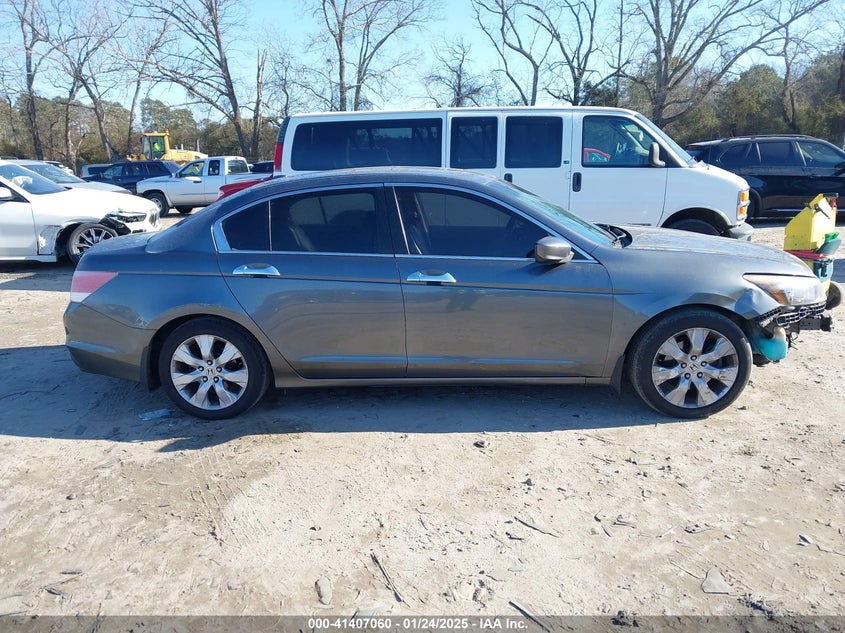 2009 HONDA ACCORD VIN: 1HGCP26899A125895