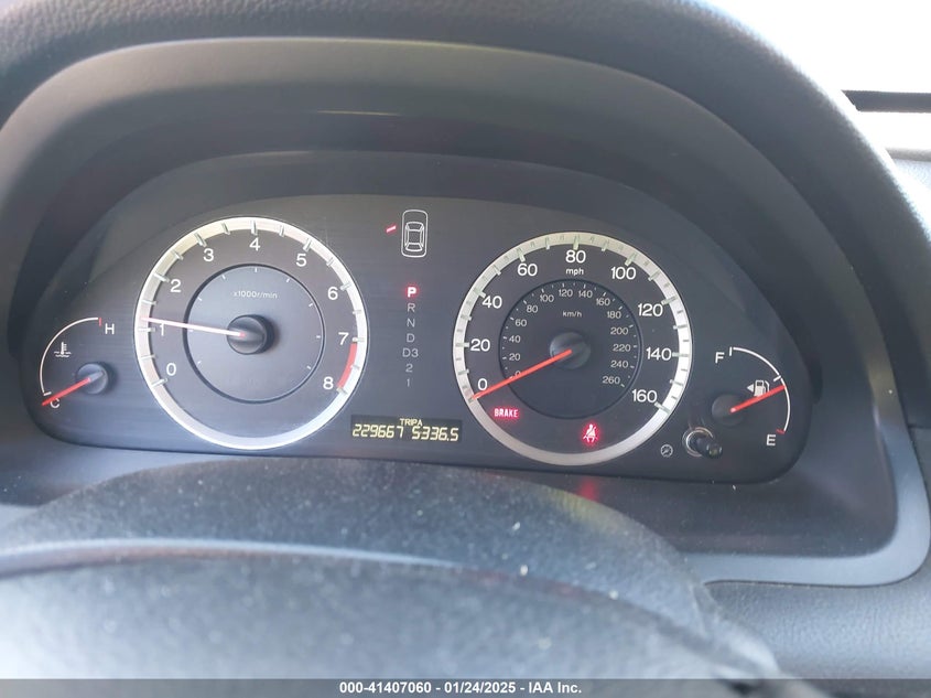 2009 HONDA ACCORD VIN: 1HGCP26899A125895