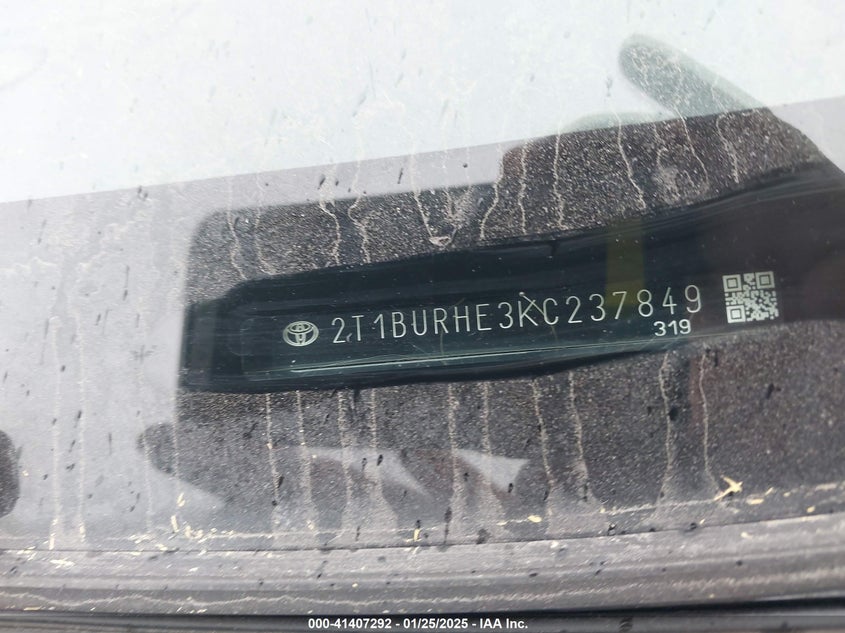 2019 TOYOTA COROLLA LE - 2T1BURHE3KC237849