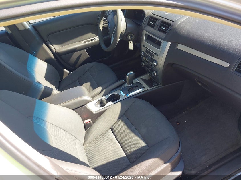 2010 FORD FUSION VIN: 3FAHP0HG4AR415278