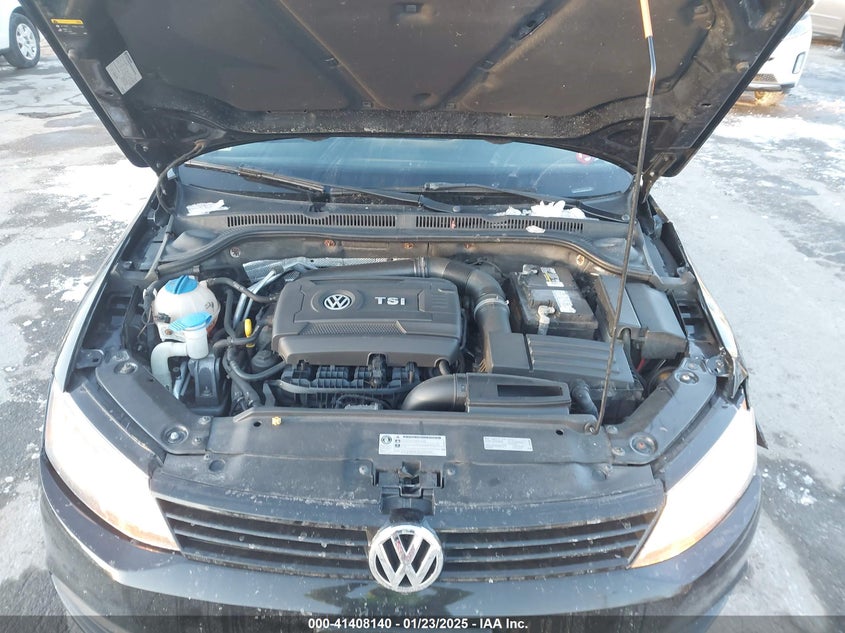 2014 VOLKSWAGEN JETTA VIN: 3VWD17AJ8EM293890