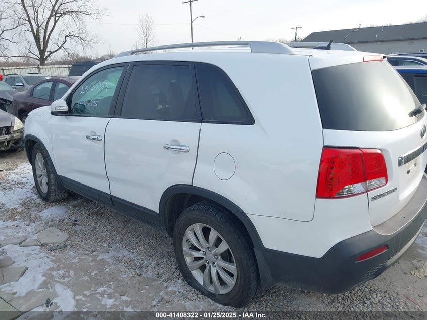 2011 KIA SORENTO VIN: 5XYKT4A28BG064887