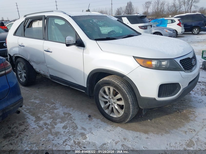 2011 KIA SORENTO VIN: 5XYKT4A28BG064887