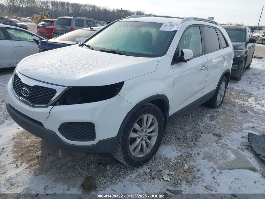 2011 KIA SORENTO VIN: 5XYKT4A28BG064887