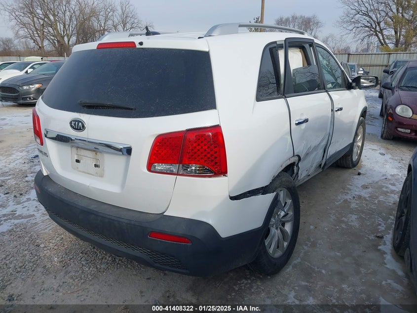2011 KIA SORENTO VIN: 5XYKT4A28BG064887