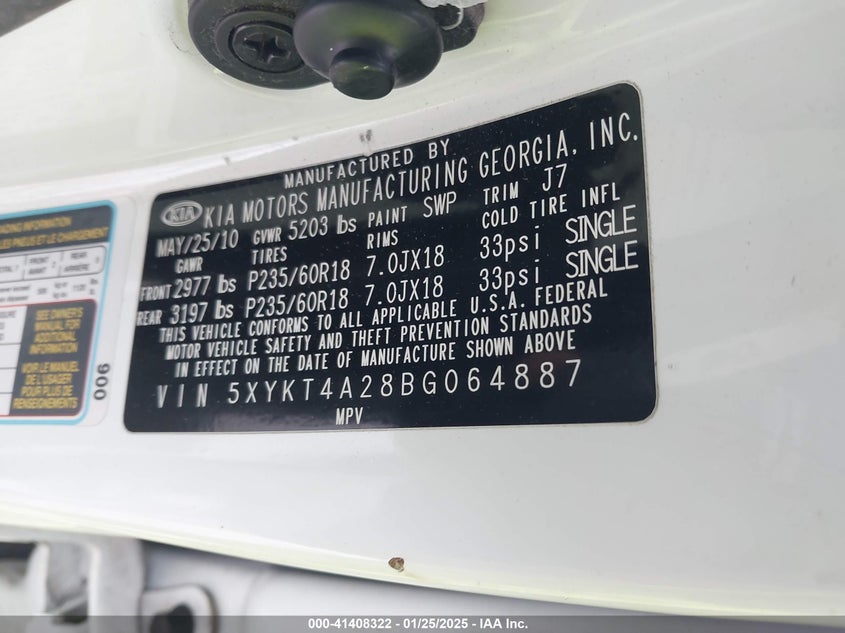 2011 KIA SORENTO VIN: 5XYKT4A28BG064887