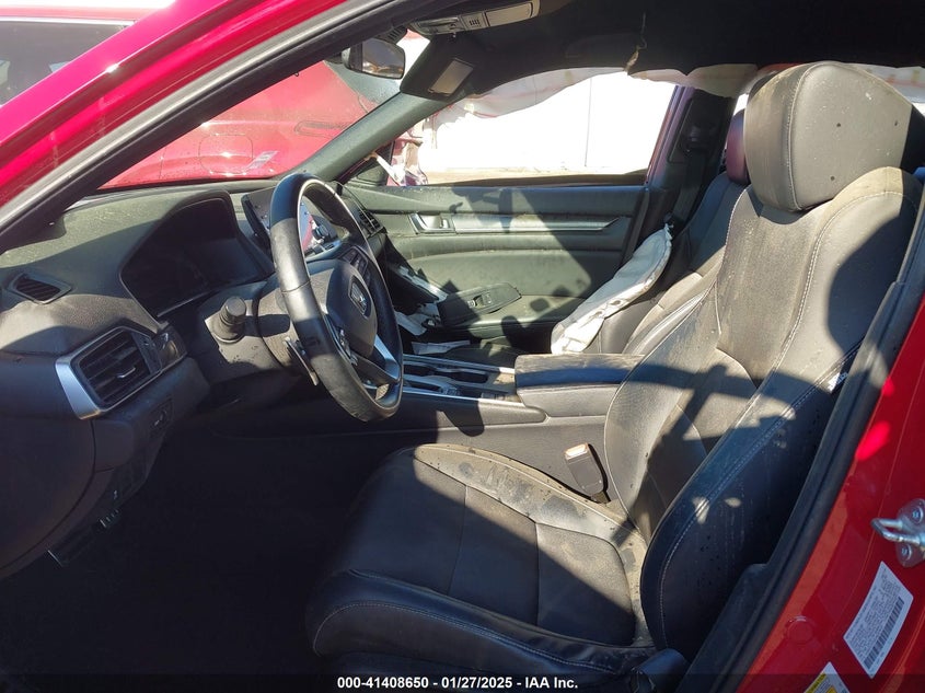 2018 HONDA ACCORD VIN: 1HGCV1F33JA237813