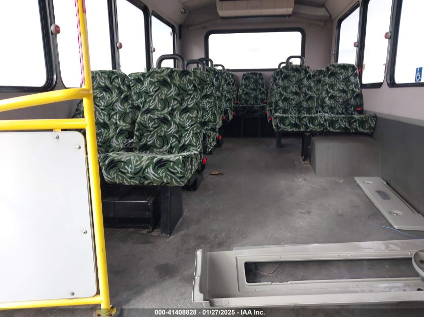 2015 Chevrolet Express Cutaway 4500 Diesel VIN: 1GB6G5BL9F1144549 Lot: 41408828