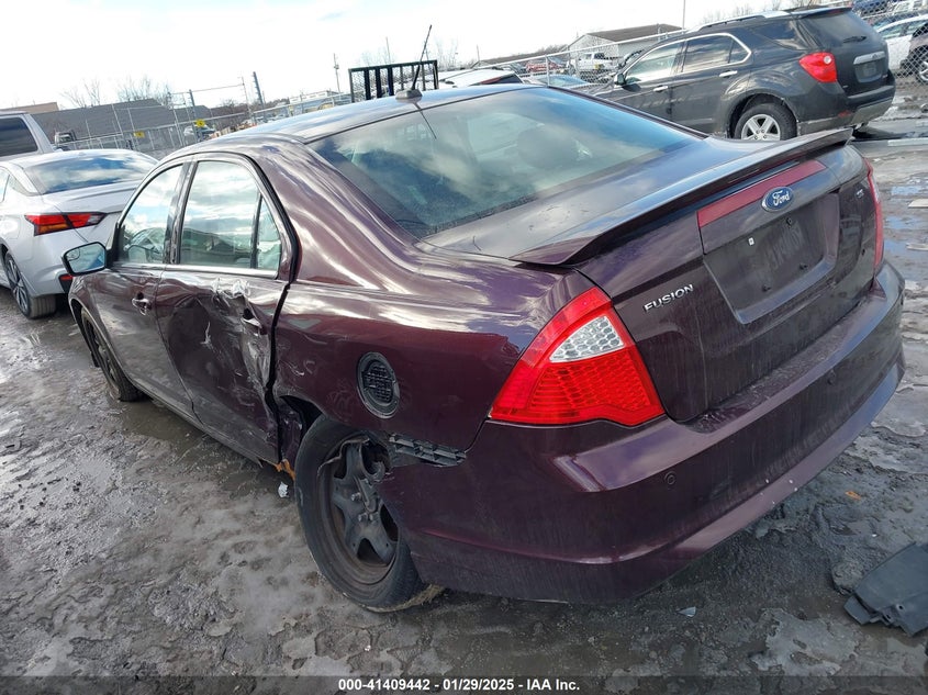 2011 FORD FUSION VIN: 3FAHP0HAXBR120215