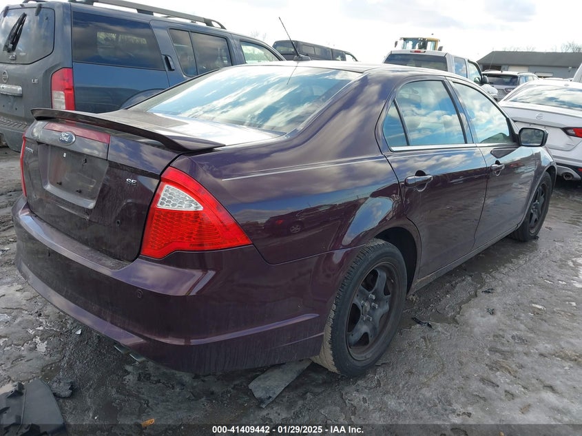 2011 FORD FUSION VIN: 3FAHP0HAXBR120215