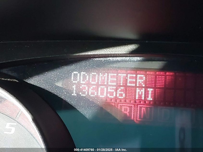 2011 GMC Acadia Denali VIN: 1GKKRTED8BJ399889 Lot: 41409760