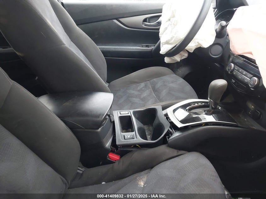 2015 NISSAN ROGUE SV - KNMAT2MT9FP569232