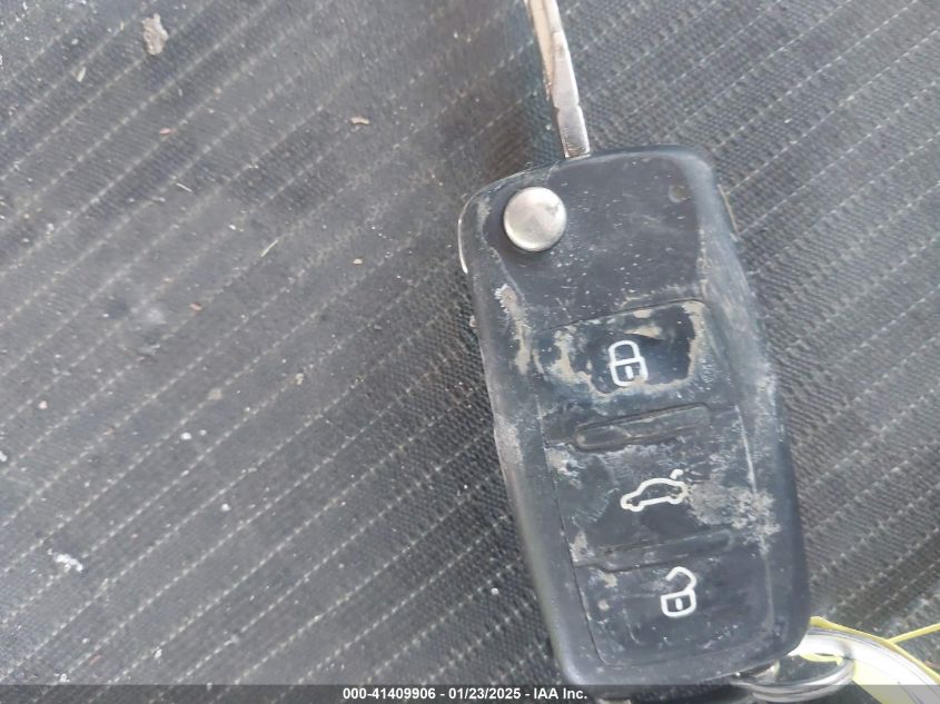 2013 Volkswagen Tiguan S VIN: WVGBV3AX1DW601892 Lot: 41409906