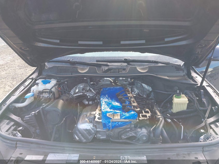 2013 VOLKSWAGEN TOUAREG VR6 SPORT - WVGEF9BP9DD000673