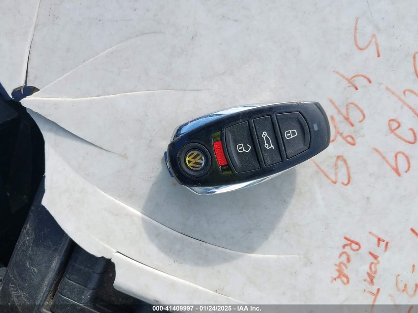 2013 VOLKSWAGEN TOUAREG VR6 SPORT - WVGEF9BP9DD000673