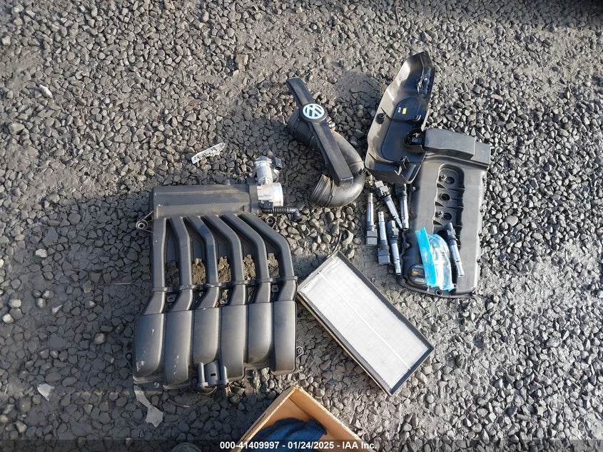 2013 VOLKSWAGEN TOUAREG VR6 SPORT - WVGEF9BP9DD000673