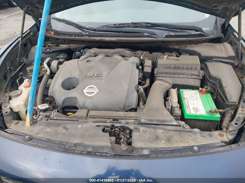 2009 NISSAN MAXIMA VIN: 1N4AA51E09C811100