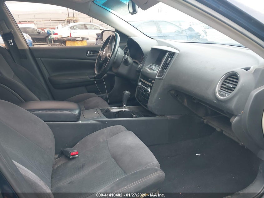 2009 NISSAN MAXIMA VIN: 1N4AA51E09C811100
